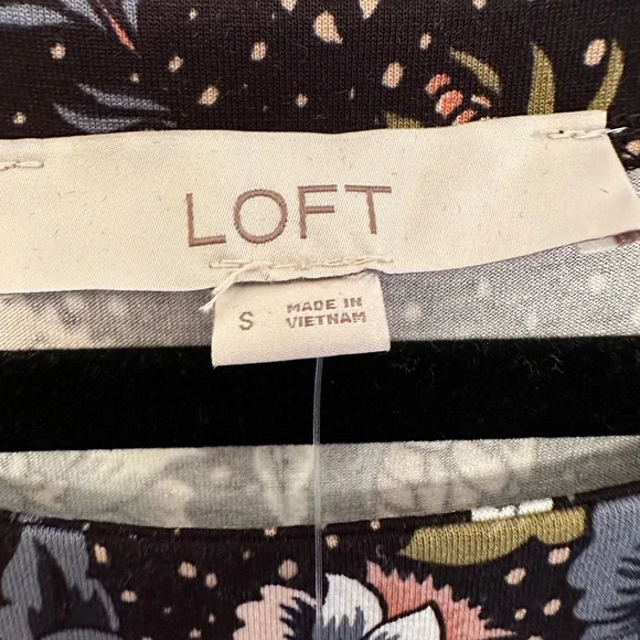 NWT Ann Taylor black floral dress, size small - Picture 8 of 11